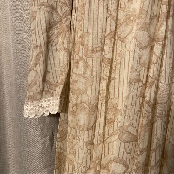 Vintage Gunne Sax Cream and Tan Floral Maxi - Picture 3 of 3
